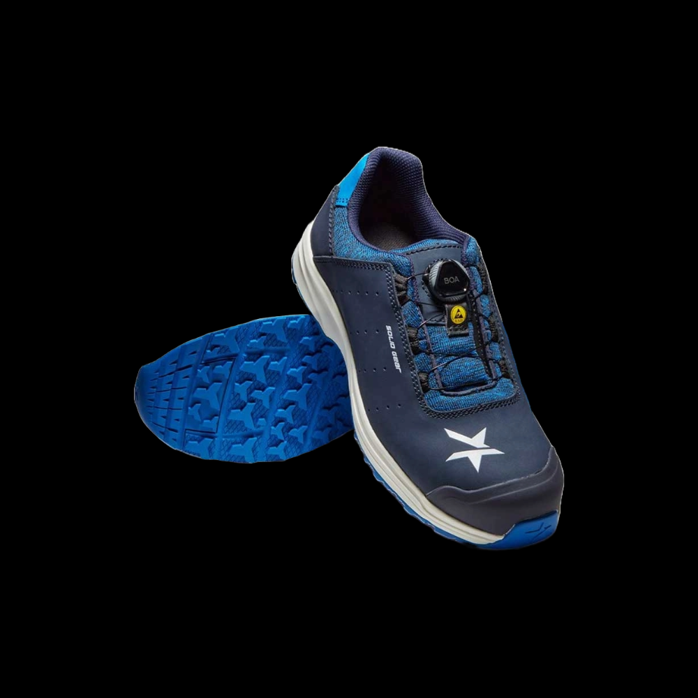 Blå löparskor med vit mellansula, blå yttersula och vit stjärna framtill